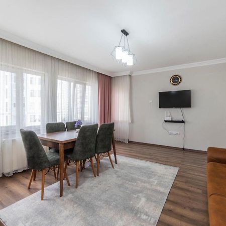 Centrally Located 2 Bedroom Apt With Netflix 부루사 외부 사진