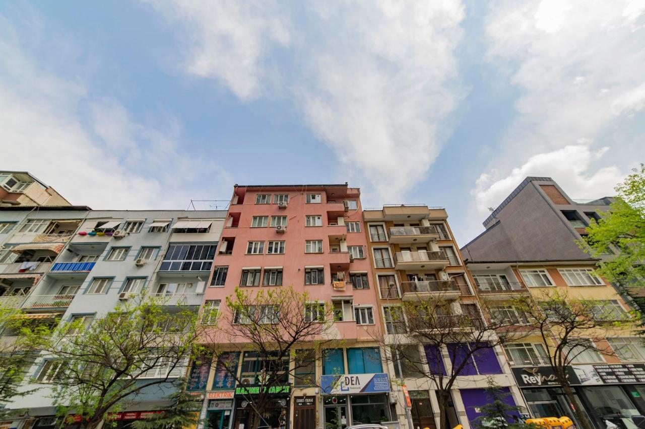 Centrally Located 2 Bedroom Apt With Netflix 부루사 외부 사진