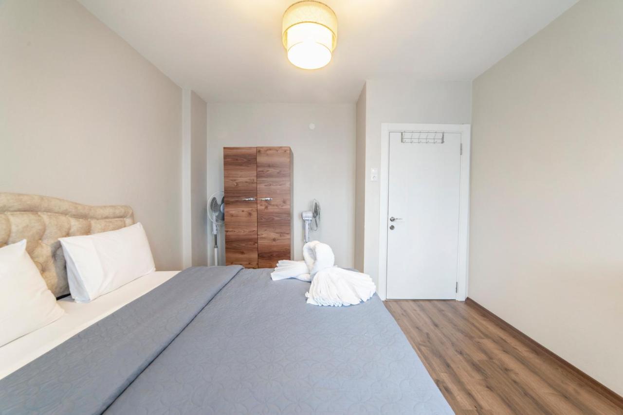 Centrally Located 2 Bedroom Apt With Netflix 부루사 외부 사진